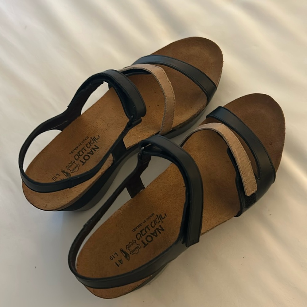 Naot Women’s Wedge Sandals